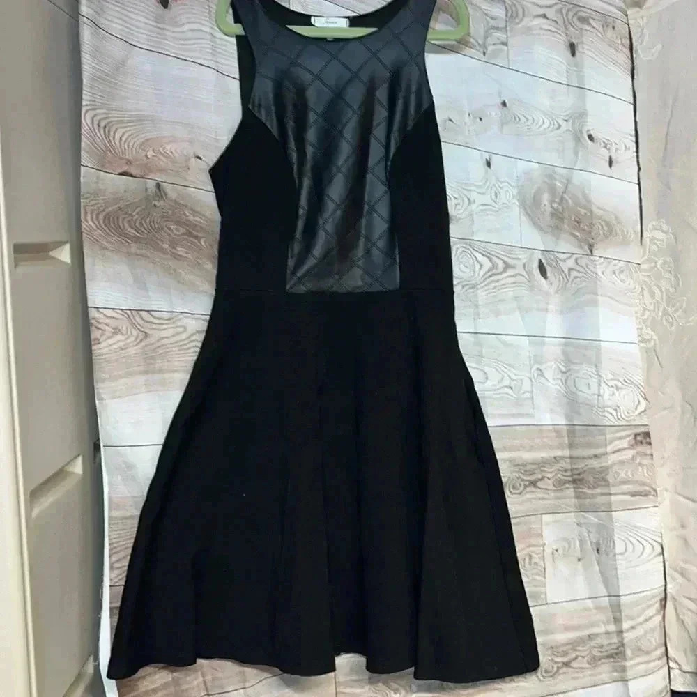 Woman’s size XS black dress